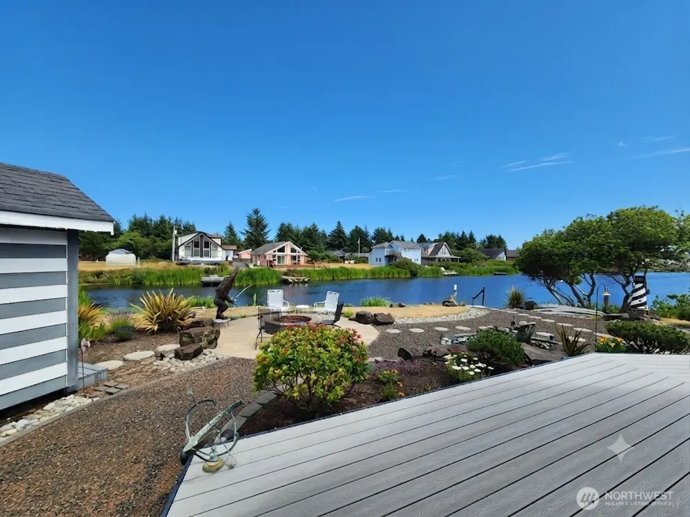 798 Cod Court SW Ocean Shores, WA 98569