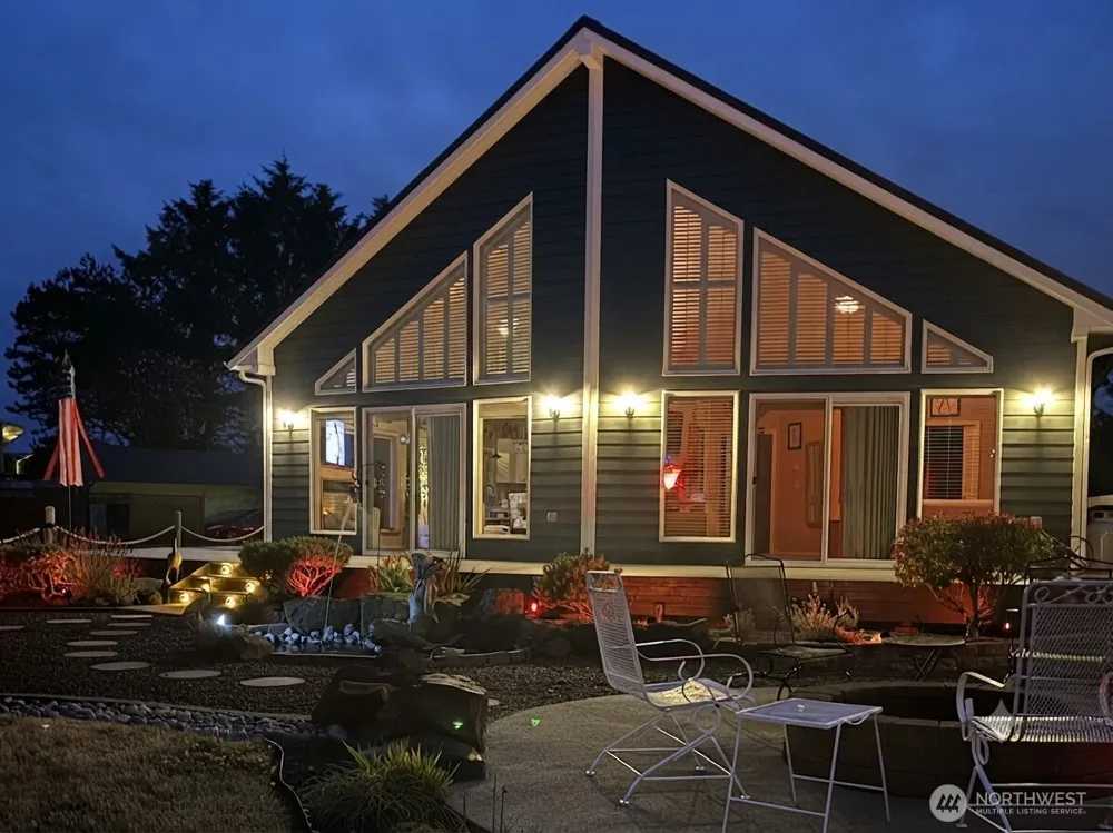 798 Cod Court SW Ocean Shores, WA 98569