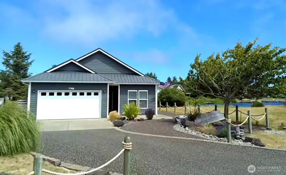 798 Cod Court SW Ocean Shores, WA 98569