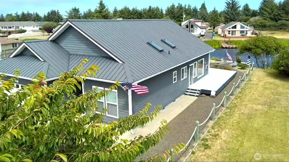 798 Cod Court SW Ocean Shores, WA 98569