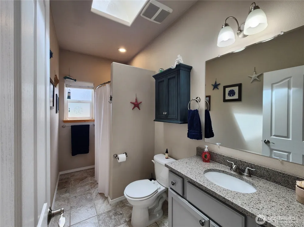 798 Cod Court SW Ocean Shores, WA 98569