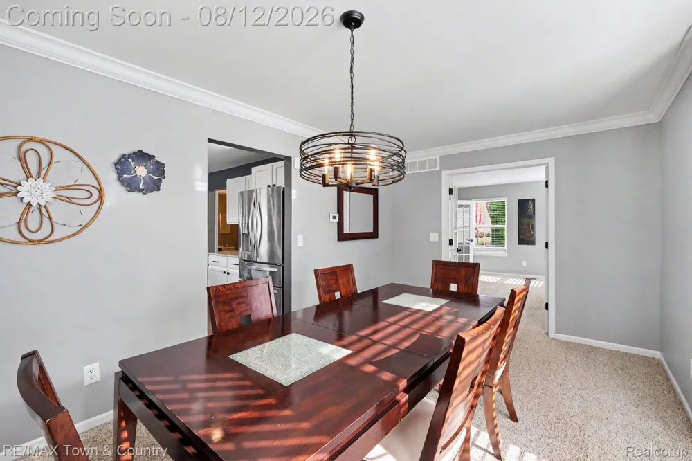 5048 Meadowbrook Lane Flushing Charter Township, MI 48433