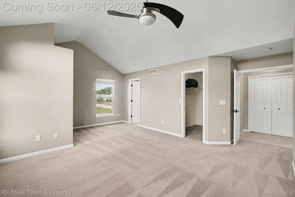 5048 Meadowbrook Lane Flushing Charter Township, MI 48433