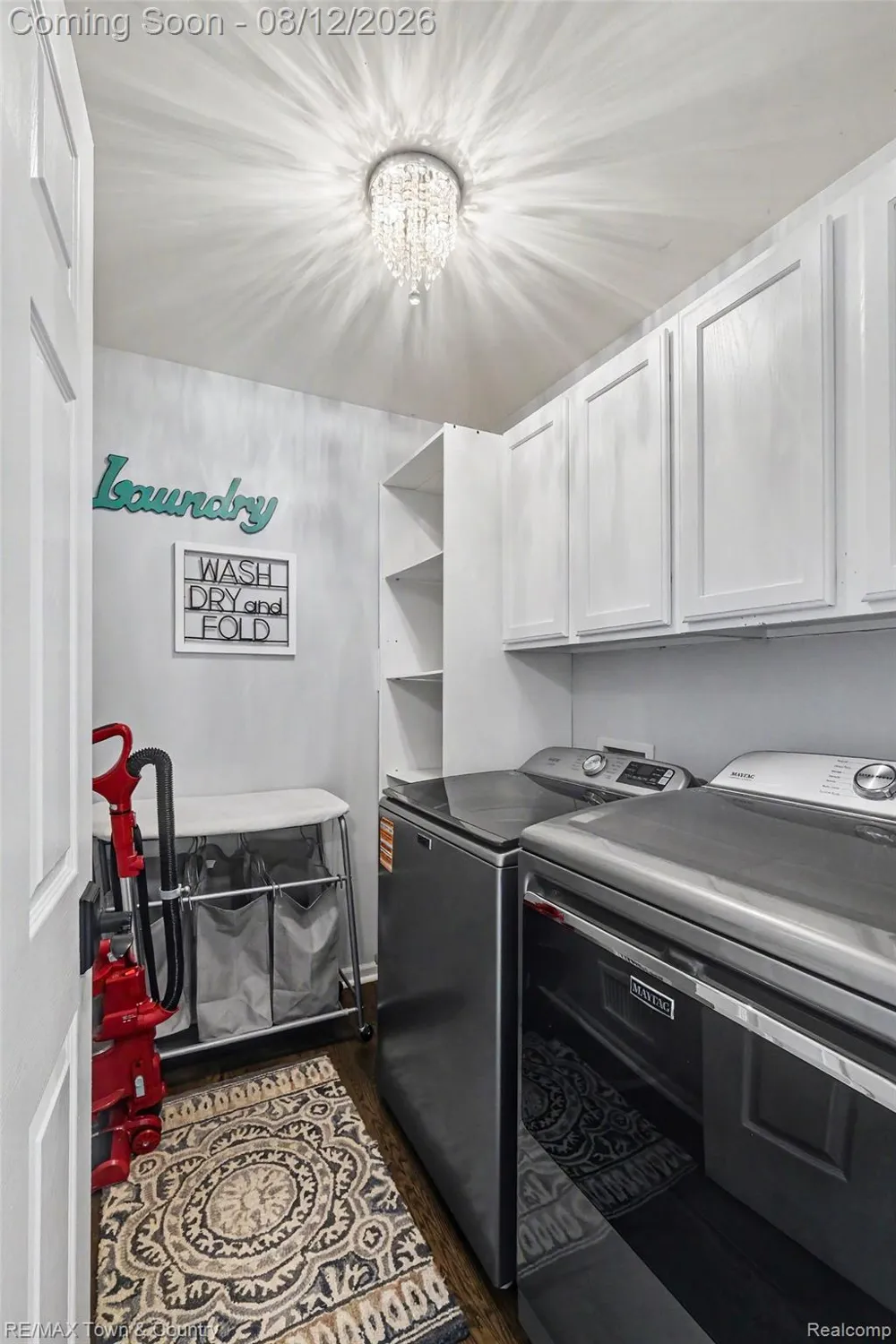 5048 Meadowbrook Lane Flushing Charter Township, MI 48433
