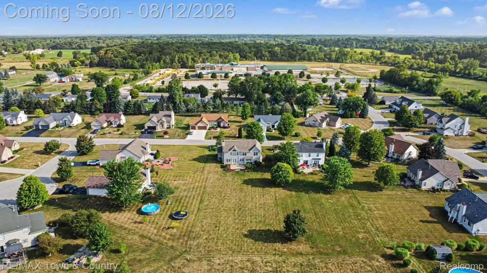 5048 Meadowbrook Lane Flushing Charter Township, MI 48433