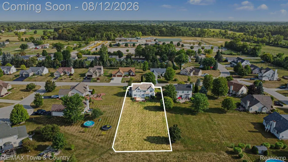 5048 Meadowbrook Lane Flushing Charter Township, MI 48433