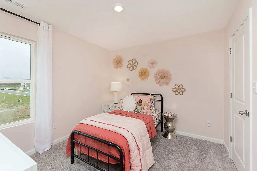 1922 Clearwater Drive Greenfield, IN 46140