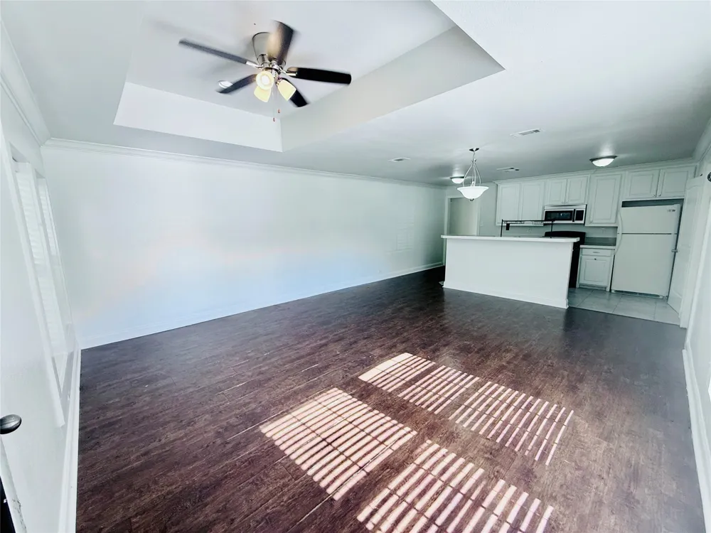 814 W College Street #812 Sherman, TX 75092