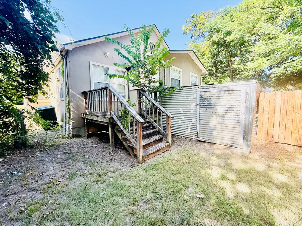 814 W College Street #812 Sherman, TX 75092