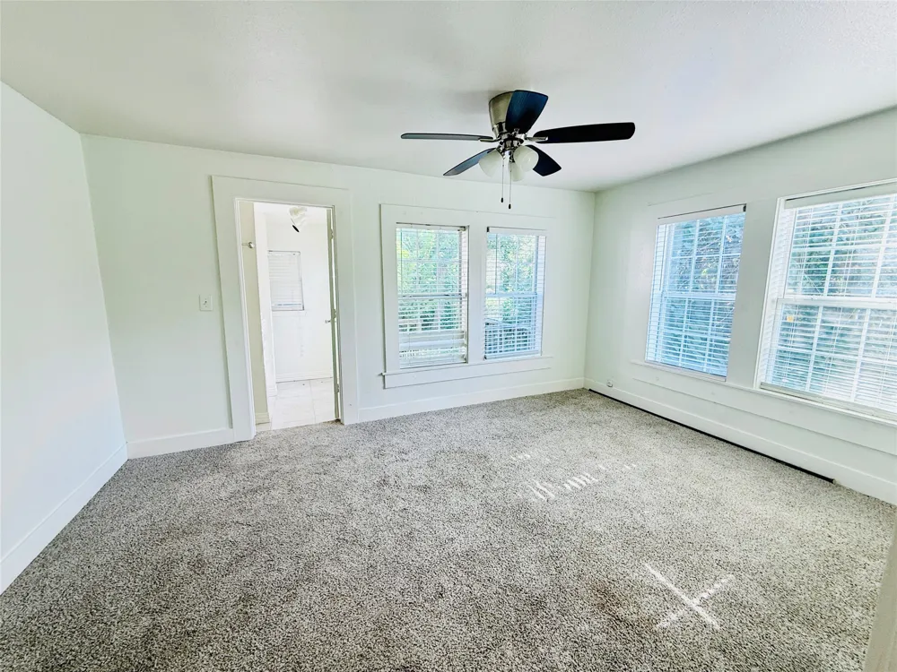 814 W College Street #812 Sherman, TX 75092