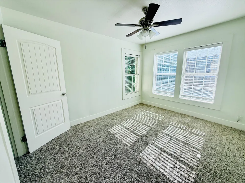 814 W College Street #812 Sherman, TX 75092