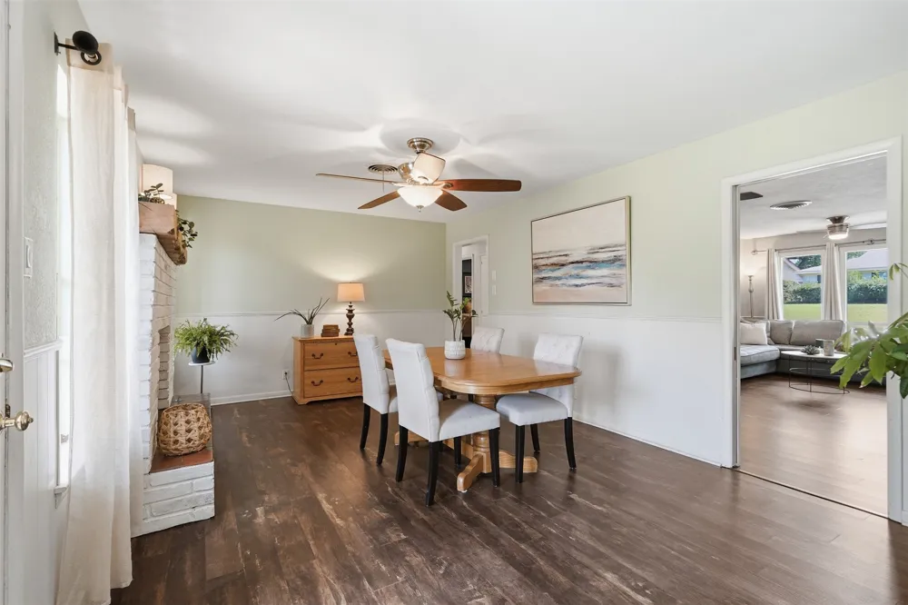 5709 Starlight Drive Haltom City, TX 76117