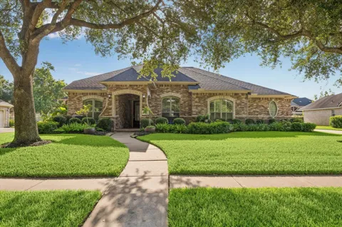 3503 Parkside Drive