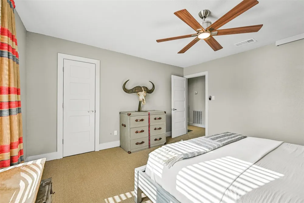 1900 Lakeside Drive Seabrook, TX 77586