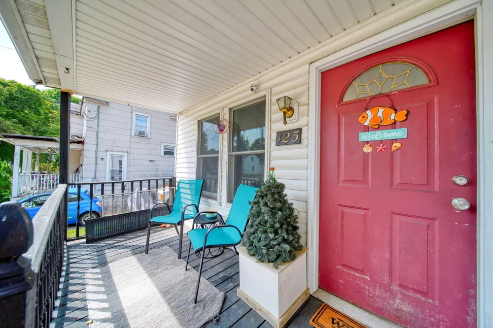 123 Center Street Adrian, MI 49221