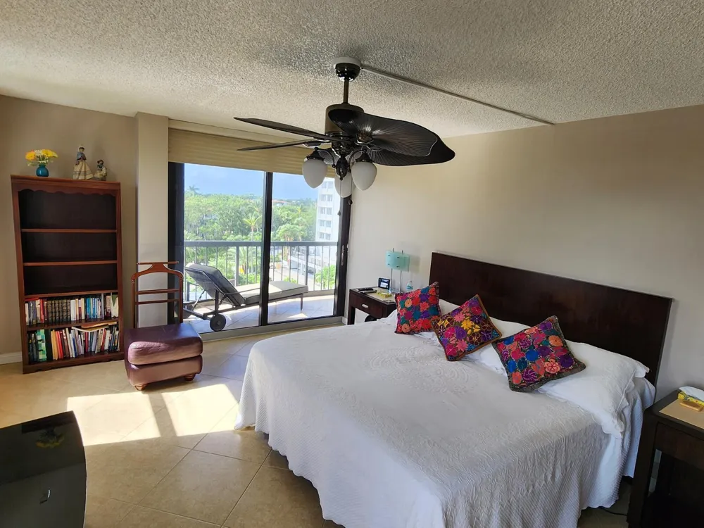 4748 S OCEAN #5B Highland Beach, FL 33487