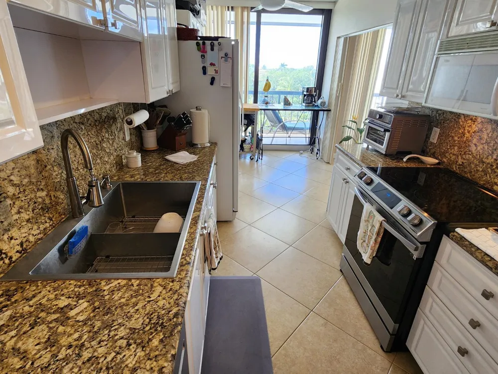 4748 S OCEAN #5B Highland Beach, FL 33487