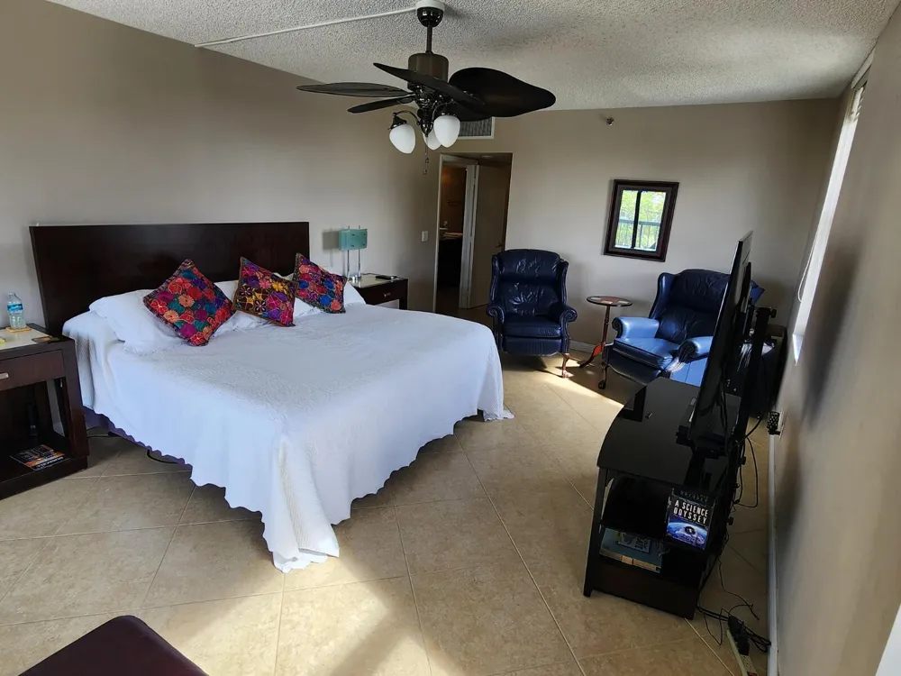 4748 S OCEAN #5B Highland Beach, FL 33487
