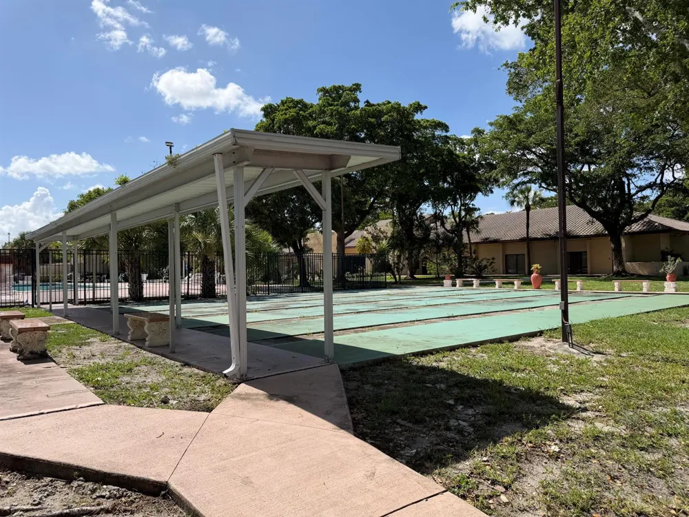 2329 SW 81st Terrace North Lauderdale, FL 33068