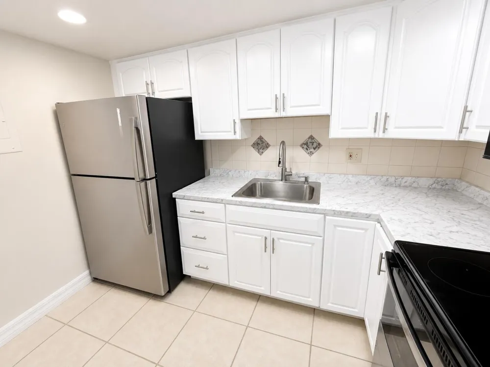6705 KENDALL DRIVE #307 Pinecrest, FL 33156