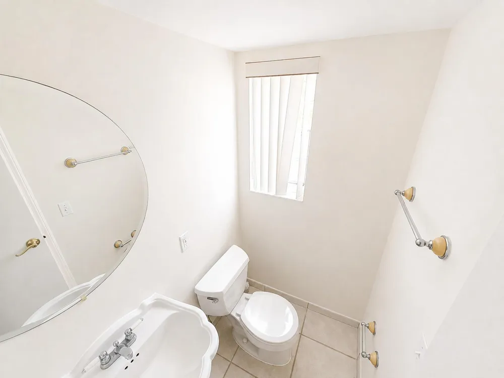 6705 KENDALL DRIVE #307 Pinecrest, FL 33156