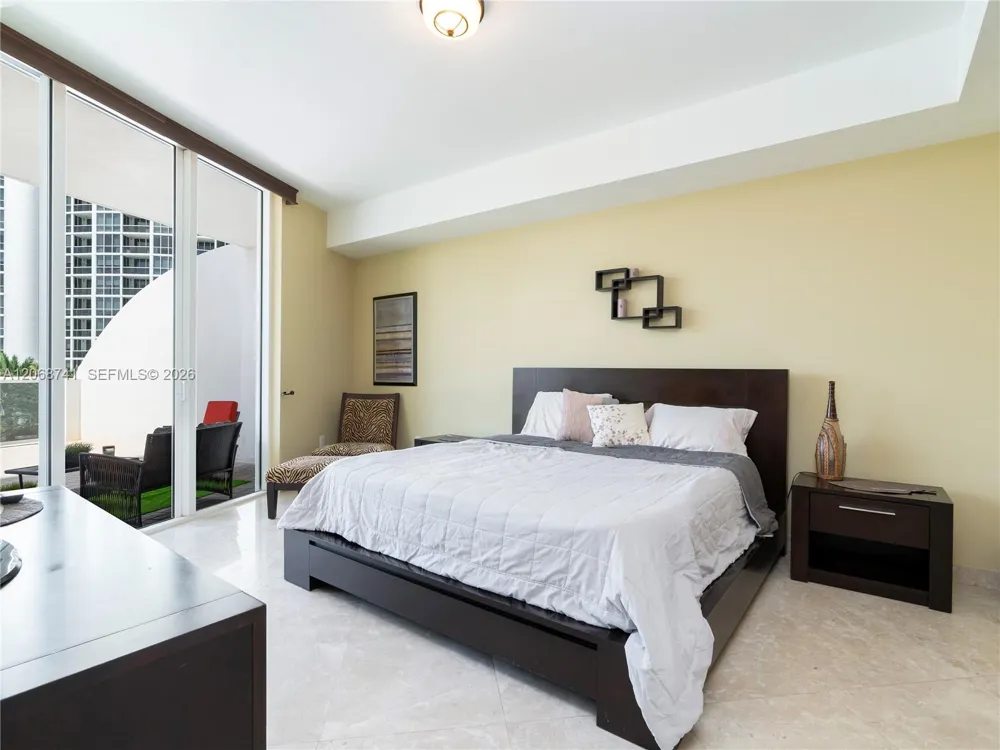 18101 Collins Ave #503 Sunny Isles Beach, FL 33160