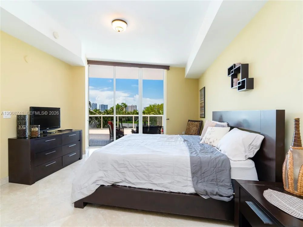 18101 Collins Ave #503 Sunny Isles Beach, FL 33160