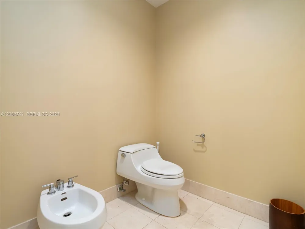 18101 Collins Ave #503 Sunny Isles Beach, FL 33160