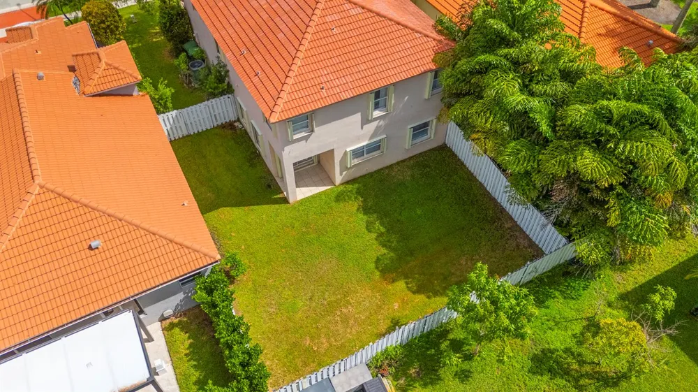 19250 NW 12TH Manor Pembroke Pines, FL 33029