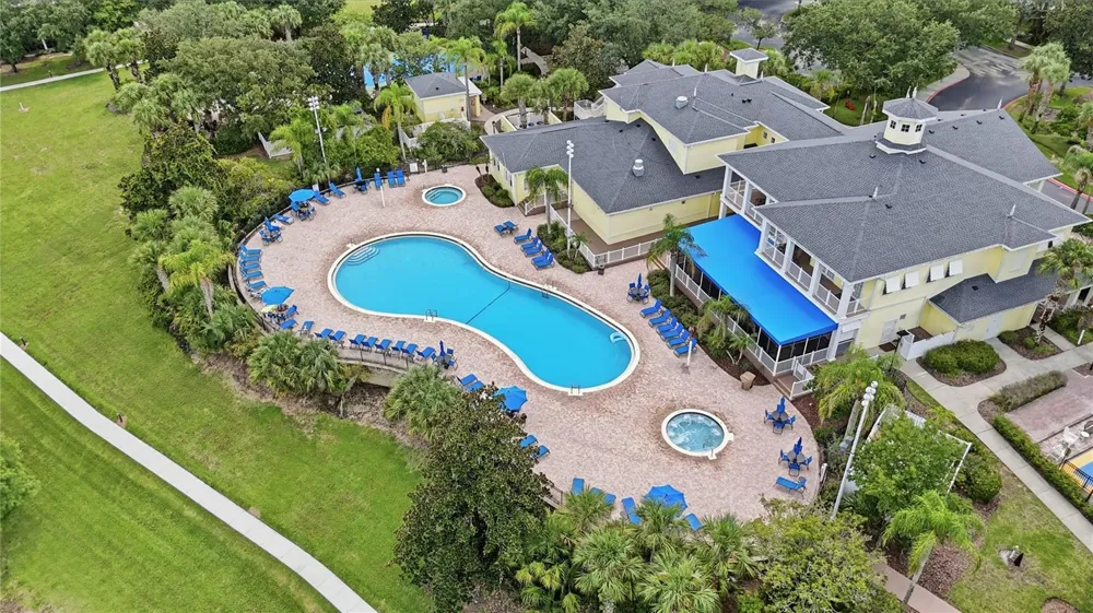 1106 GRAN BAHAMA BOULEVARD #1106 Davenport, FL 33897