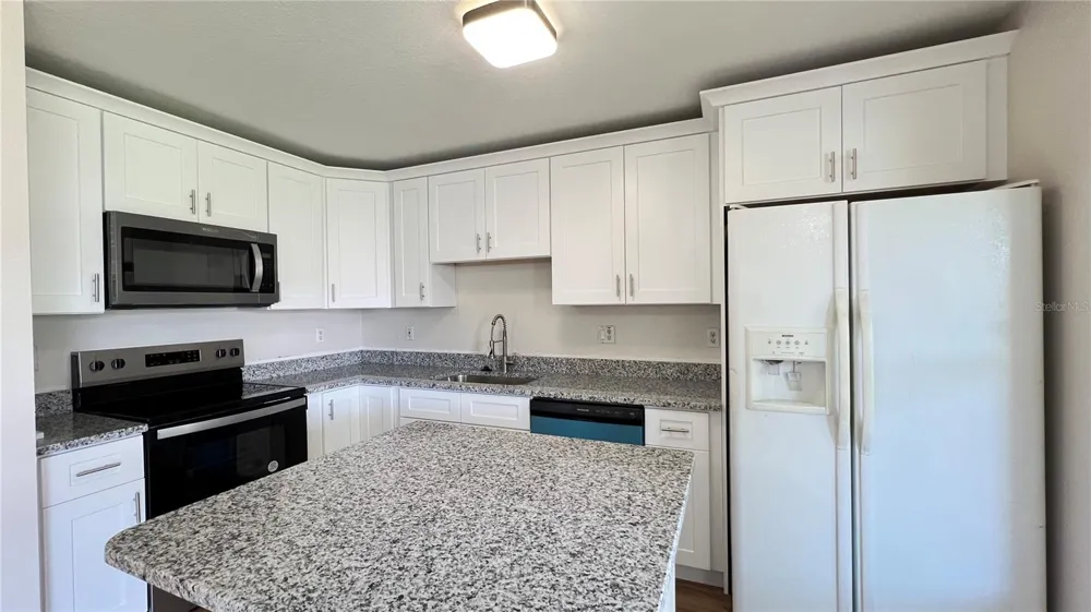 2848 CLUB CORTILE CIRCLE Kissimmee, FL 34746