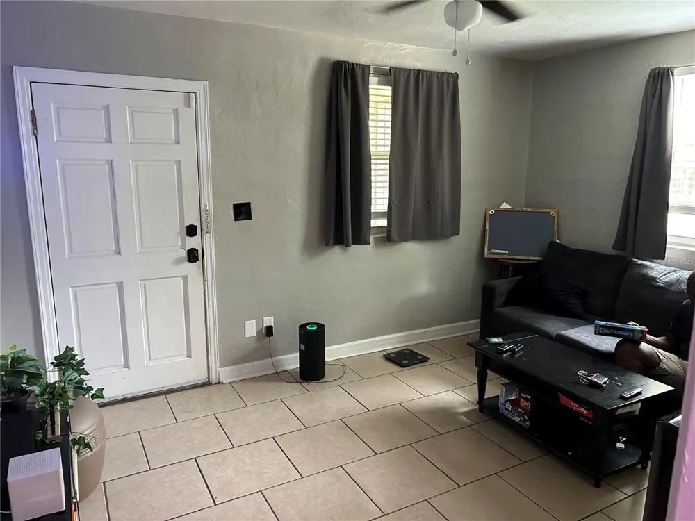 1220 NW 31 AVENUE Gainesville, FL 32609