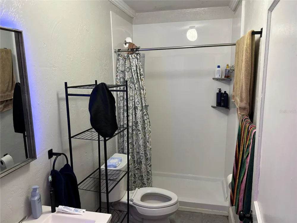 1220 NW 31 AVENUE Gainesville, FL 32609