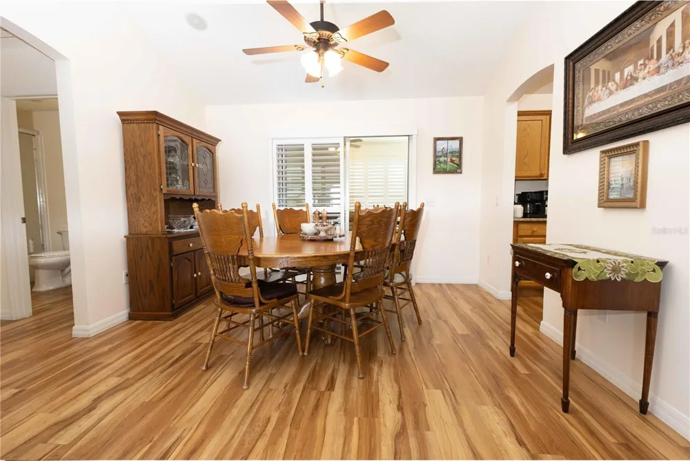 2706 MORVEN PARK WAY The Villages, FL 32162