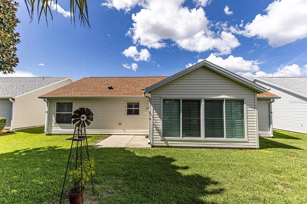 2706 MORVEN PARK WAY The Villages, FL 32162