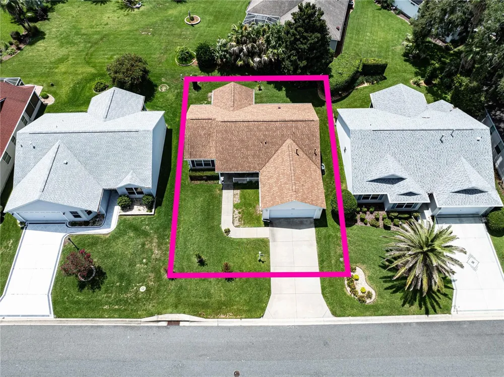 2706 MORVEN PARK WAY The Villages, FL 32162