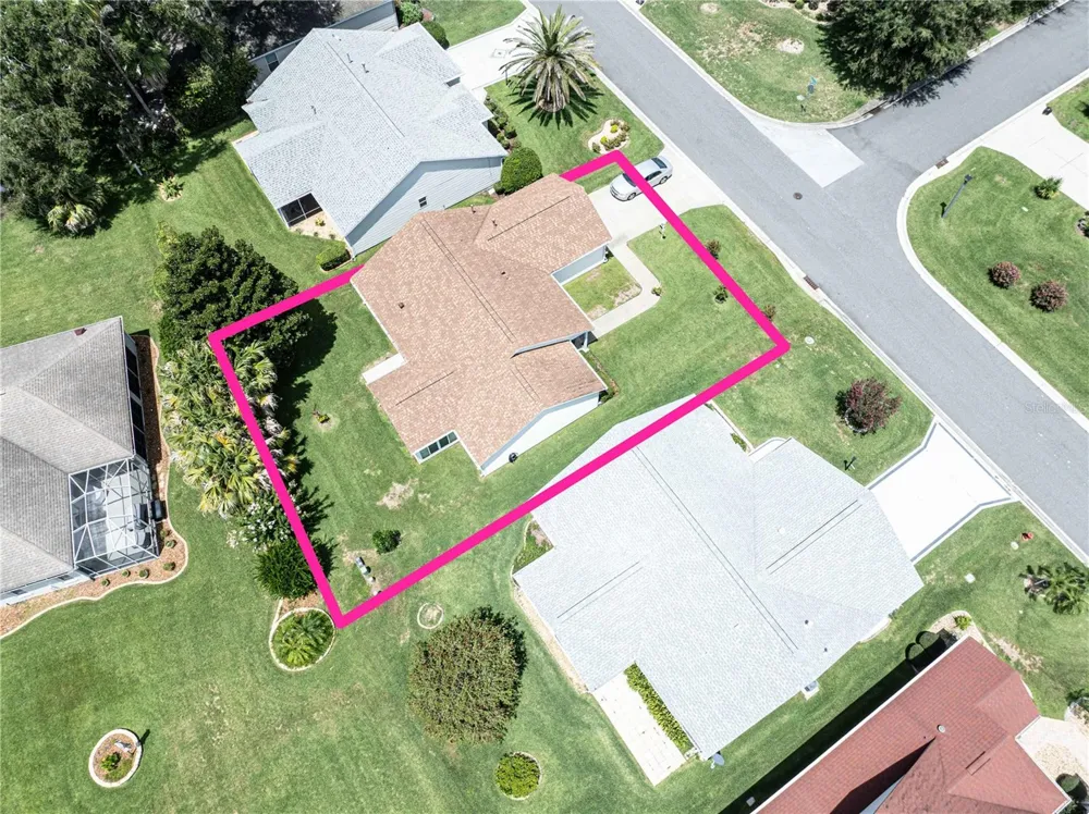 2706 MORVEN PARK WAY The Villages, FL 32162