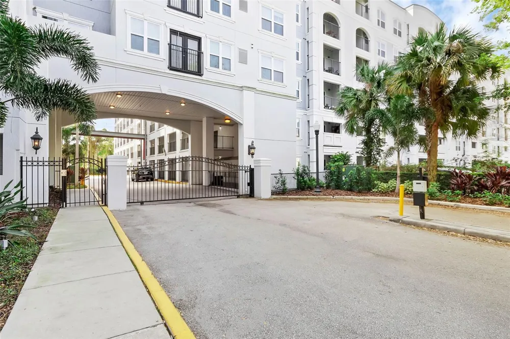 300 E SOUTH STREET #2001 Orlando, FL 32801