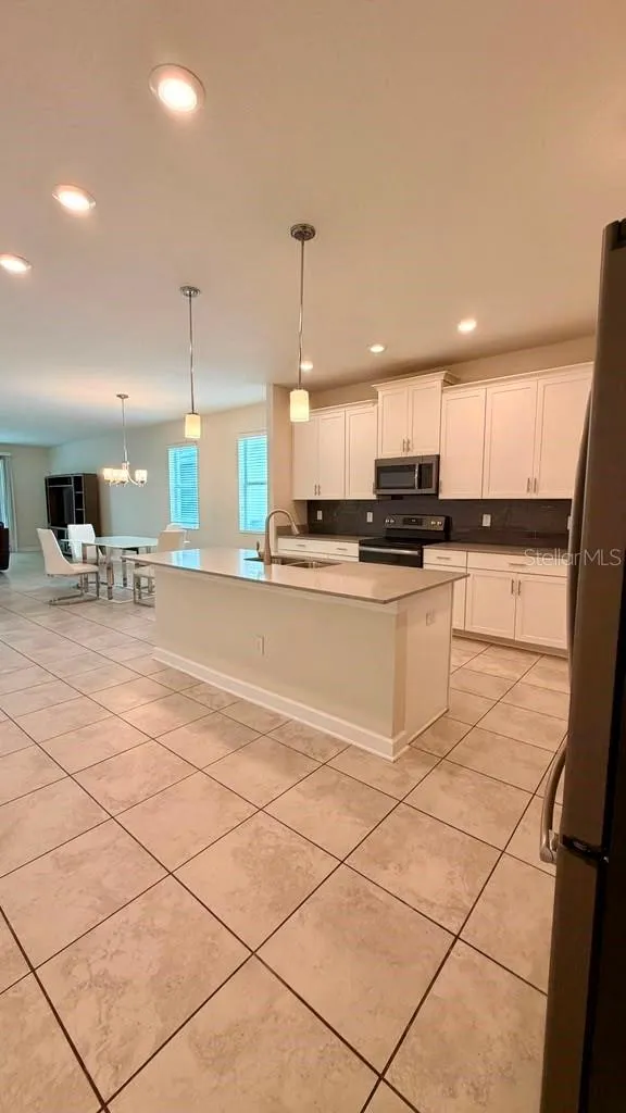 4580 STORYTELLING WAY Kissimmee, FL 34746