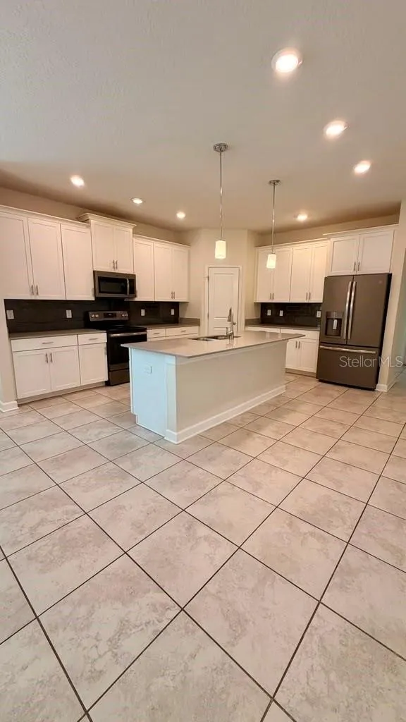 4580 STORYTELLING WAY Kissimmee, FL 34746