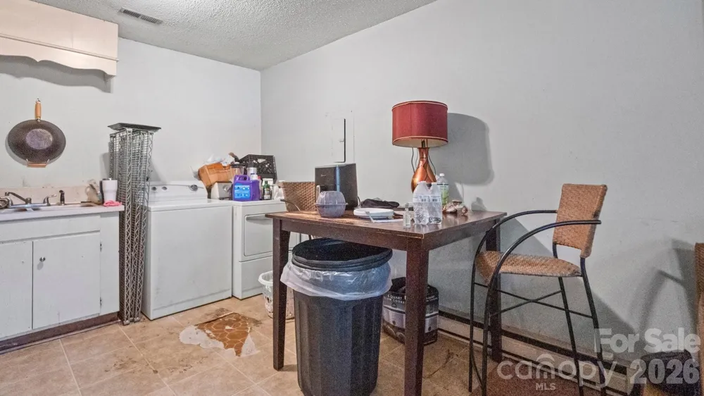 423 Carpenter Street Gastonia, NC 28054