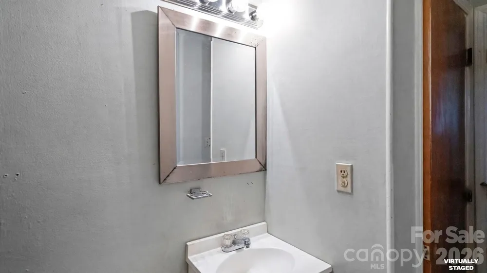 423 Carpenter Street Gastonia, NC 28054
