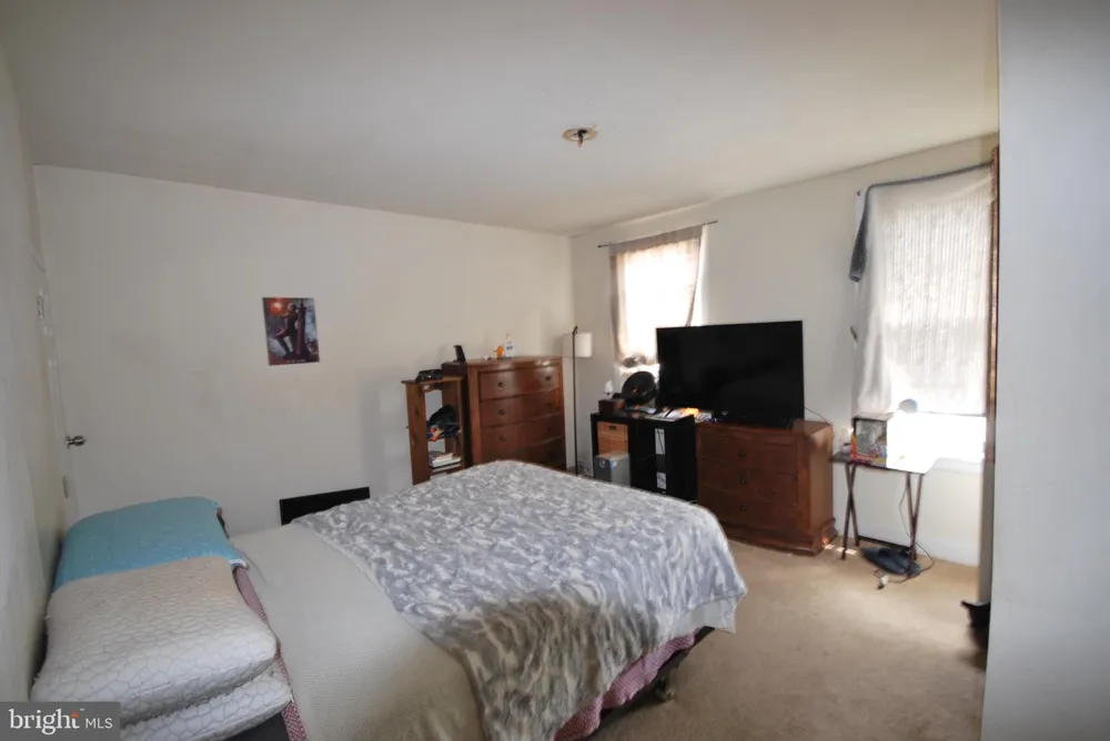 1328 MORLING AVENUE Baltimore, MD 21211