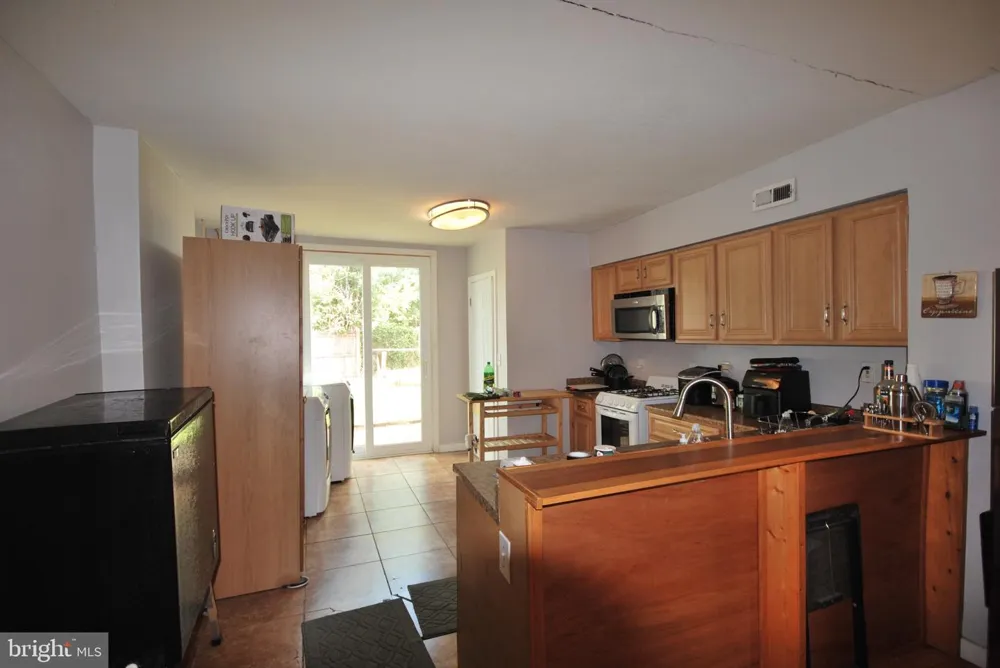 1328 MORLING AVENUE Baltimore, MD 21211