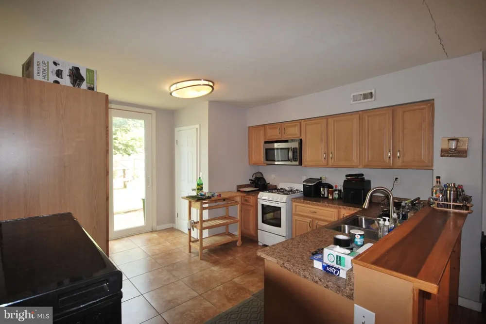1328 MORLING AVENUE Baltimore, MD 21211