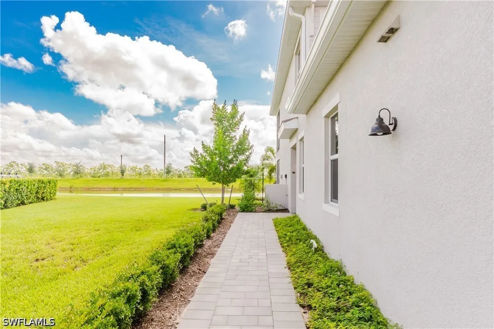 MELBOURNE COURT #7911 Ave Maria, FL 34142