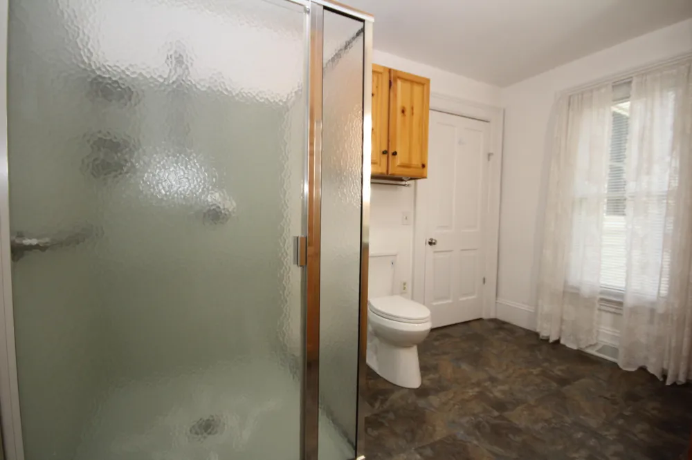 208 S Michigan Avenue Vicksburg, MI 49097