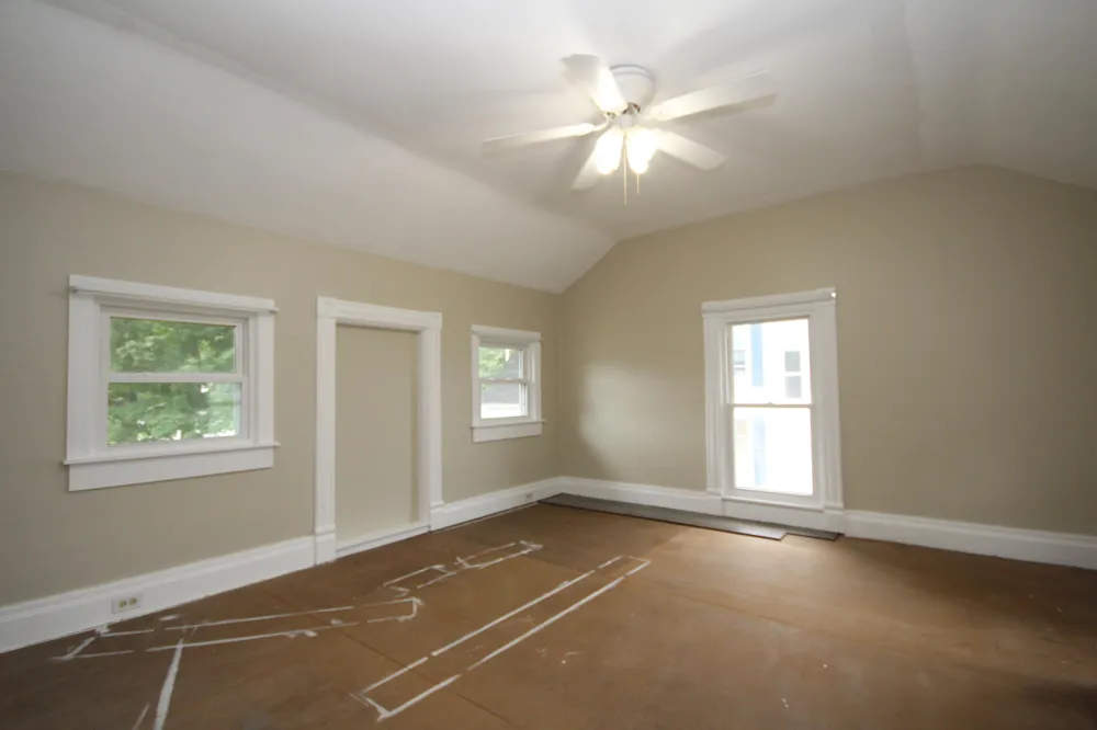 208 S Michigan Avenue Vicksburg, MI 49097