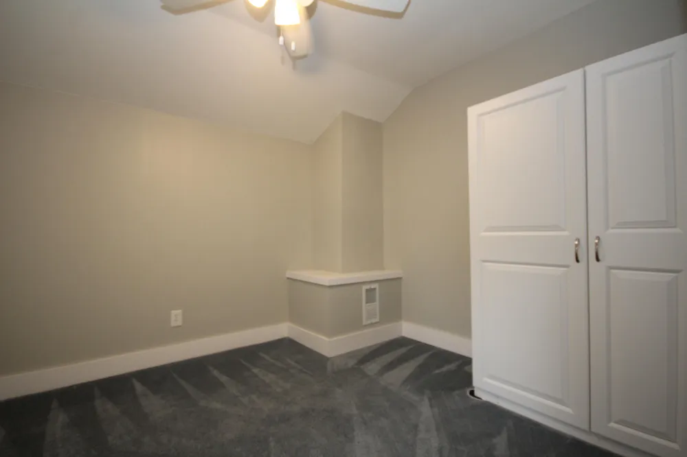 208 S Michigan Avenue Vicksburg, MI 49097