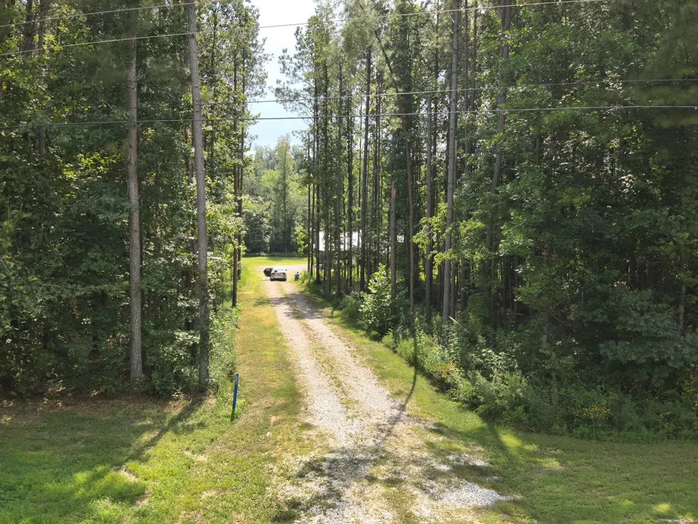 4897 Lick Creek Rd Linden, TN 37096